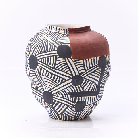 Planter Black White & Brown