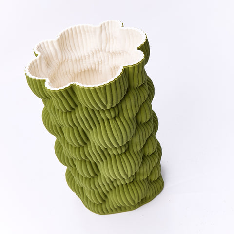 Planter Porcelain 3D Green