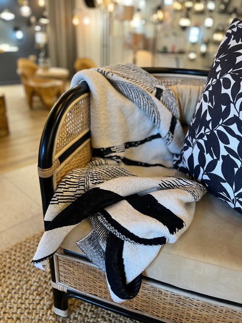 Throw Bird Pattern Black&Natural