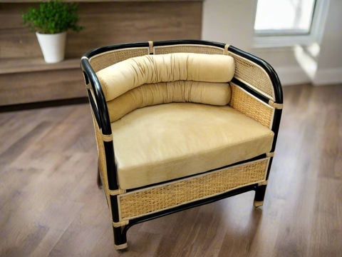 Lounge Chair Black & Natural