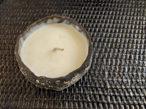 1 Wick Black & White Textured Candle